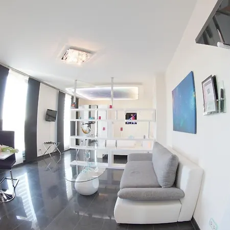 Jungstil Ξενοδοχείο 4*