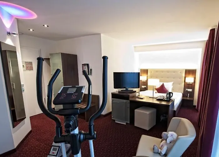 Отель Jungstil 4*