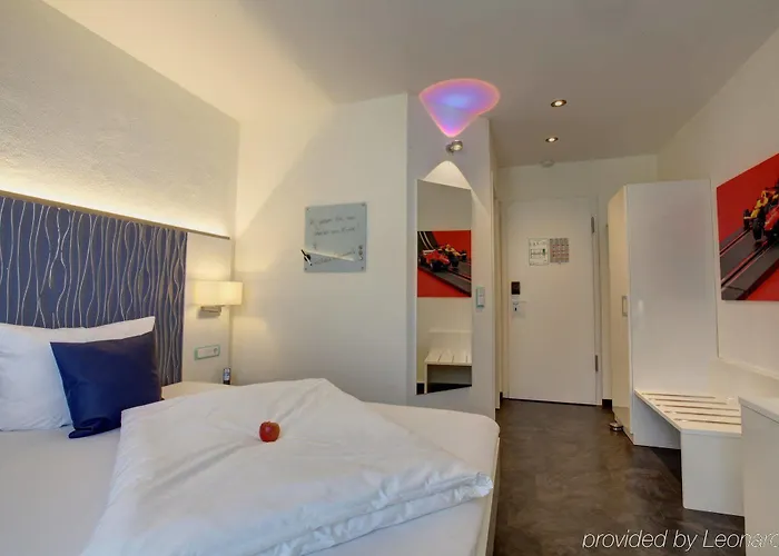 Jungstil Отель 4*